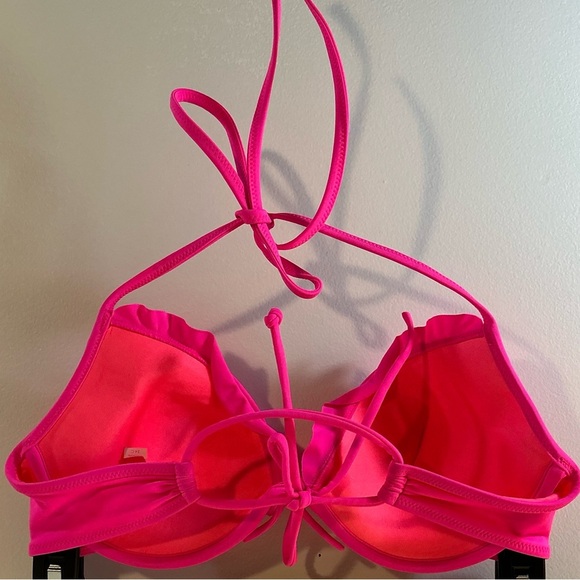 Victoria’s Secret Hot Pink Ruffle Halter Bikini Top Size S - Picture 5 of 5